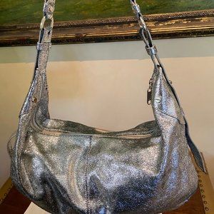 New Alexis Hudson Metallic Silver Leather Purse